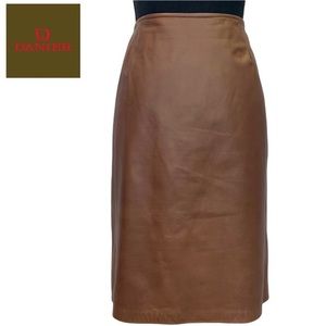 🤎🧡💛Vintage 90's Danier Camel Genuine Leather Slit Pencil Skirt💛🧡🤎